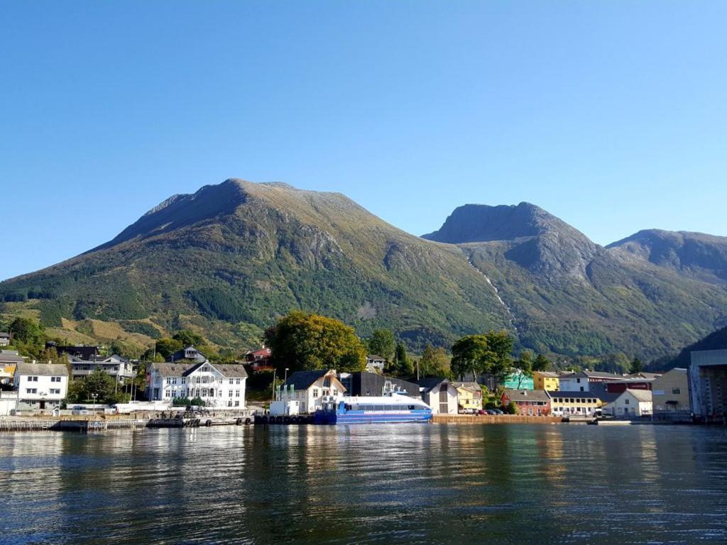 Apartment By The Fjord Storekra Bagian luar foto